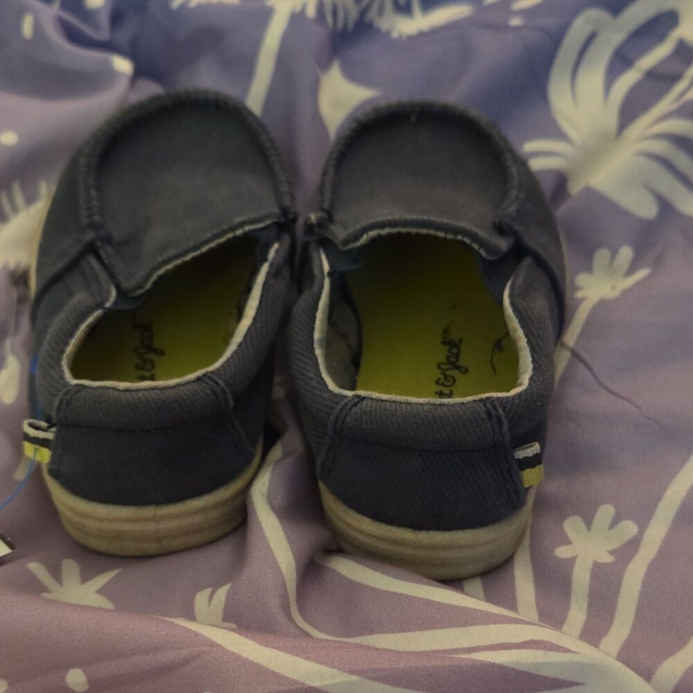 Cat & Jack Navy Slip-On Canvas Baby Shoes Unisex Size 5 - Picture 4 of 4